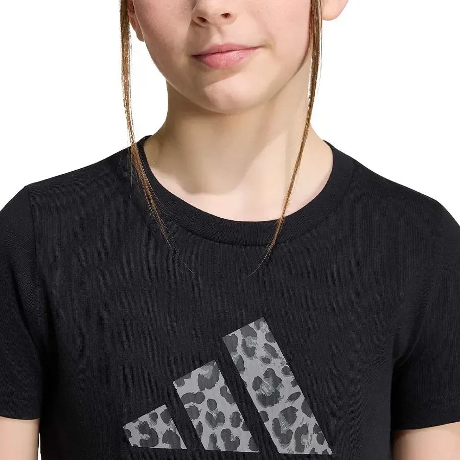 Imagen 3 de 5 de Remera adidas originals Graphic Animal Print-NEGRO