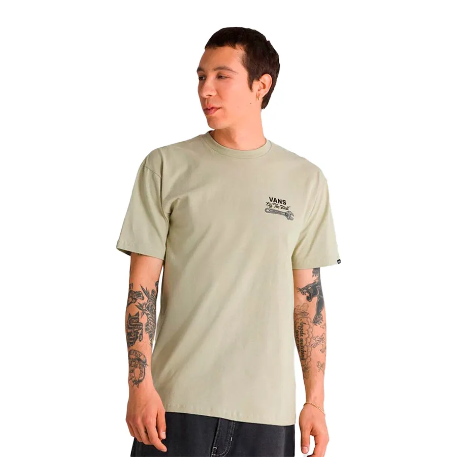Imagen 0 de 5 de Remera Vans Wrenched-VERDE SECO
