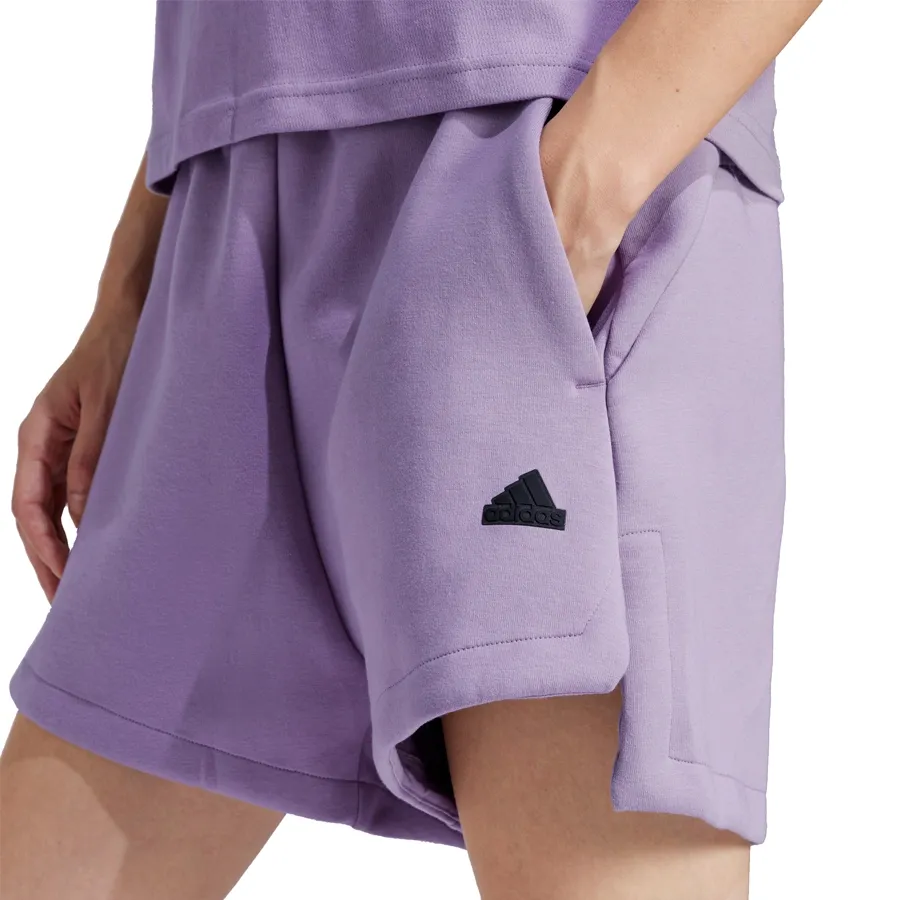 Imagen 4 de 6 de Shorts adidas Z.N.E-LILA