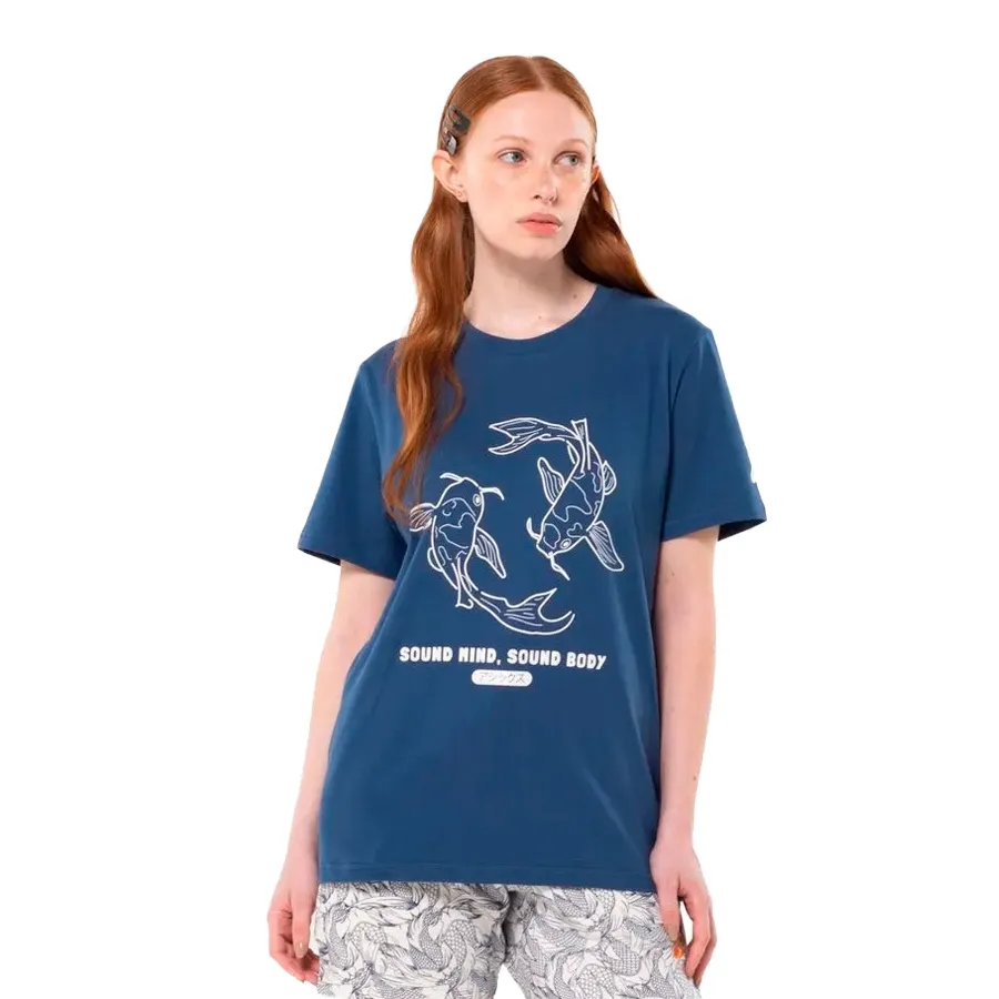 Imagen 0 de 6 de Remera Asics Fish Koi-AZUL