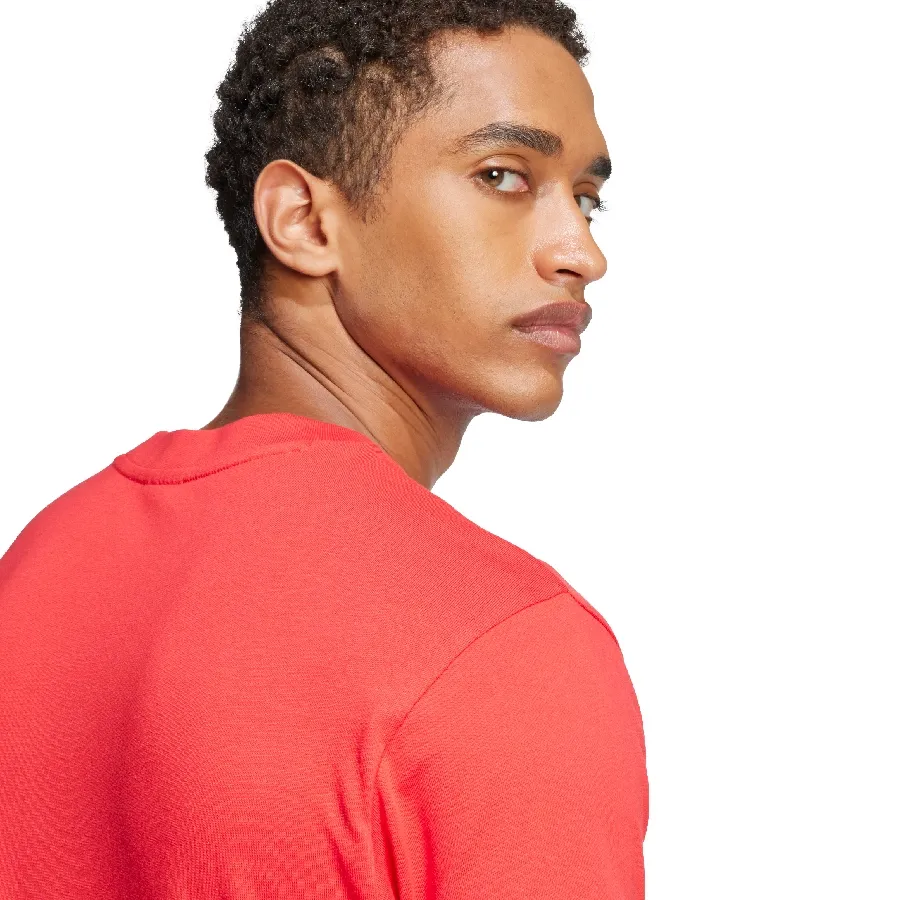 Imagen 4 de 5 de Remera adidas Essentials Big Logo-ROJO/NEGRO