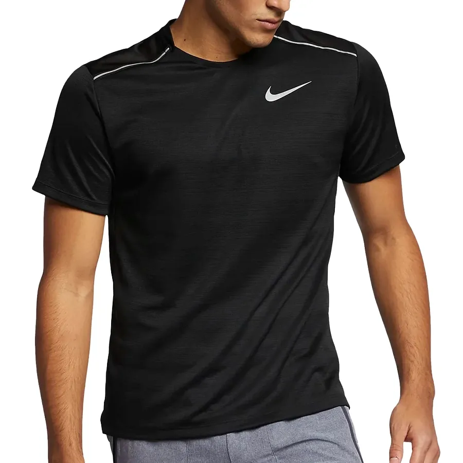 Imagen 0 de 6 de Remera Nike de Running Dri-Fit Miler-NEGRO