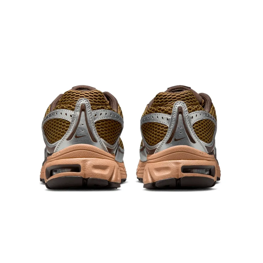 Imagen 3 de 8 de Zapatillas Nike Air Max Moto 2k-MARRON-PLATA