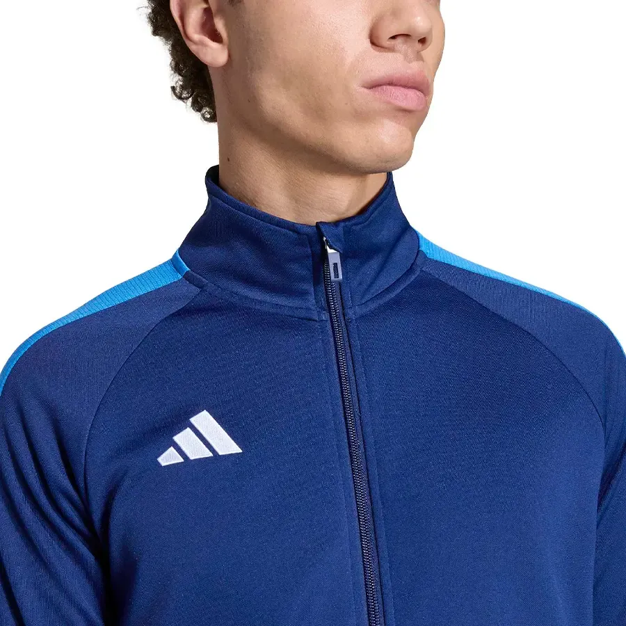 Imagen 3 de 5 de Conjunto adidas Tiro 26 Essentials-AZUL/CELESTE