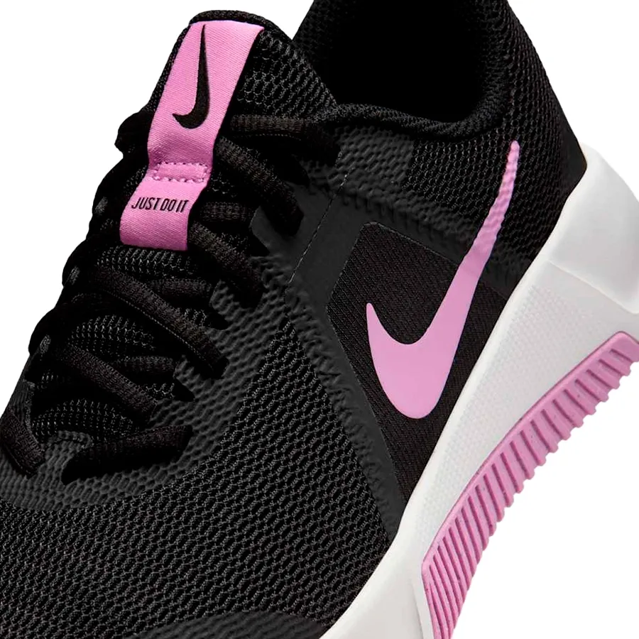 Imagen 6 de 8 de Zapatillas Nike Mc Trainer 3-NEGRO/ROSA