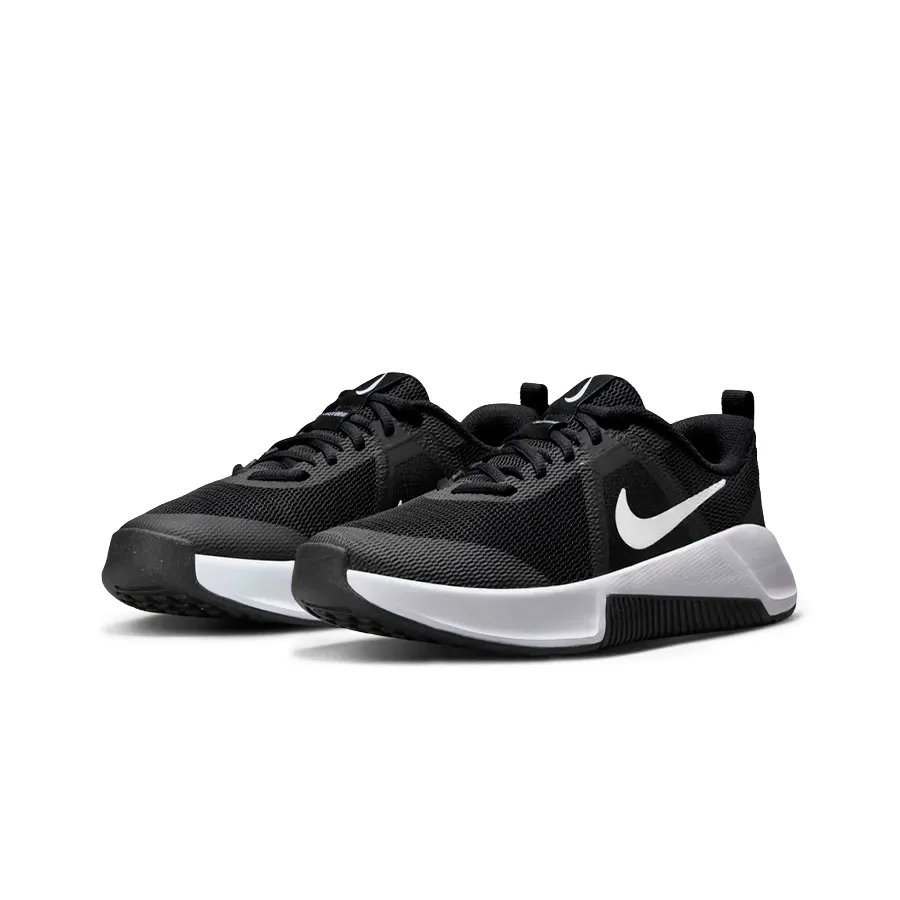 Imagen 0 de 8 de Zapatillas Nike Mc Trainer 3-NEGRO/BLANCO