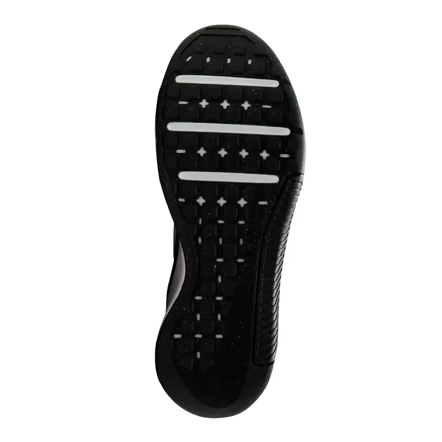Imagen 4 de 8 de Zapatillas Nike Mc Trainer 3-NEGRO/BLANCO