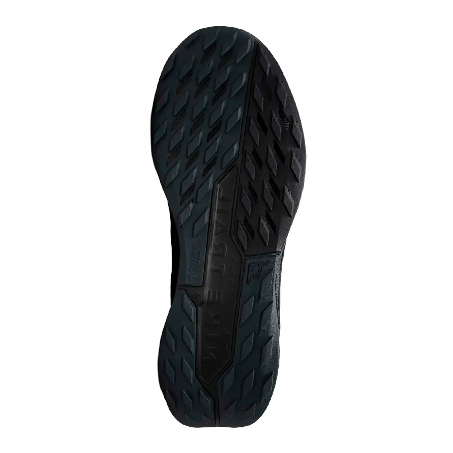 Imagen 4 de 8 de Zapatillas Nike Pegasus Trail 5-NEGRO