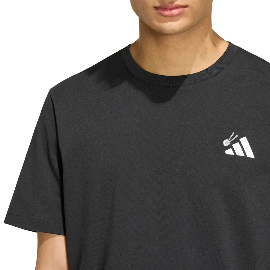 Imagen 4 de 6 de Remera adidas originals Graphic Sushi Logo-NEGRO