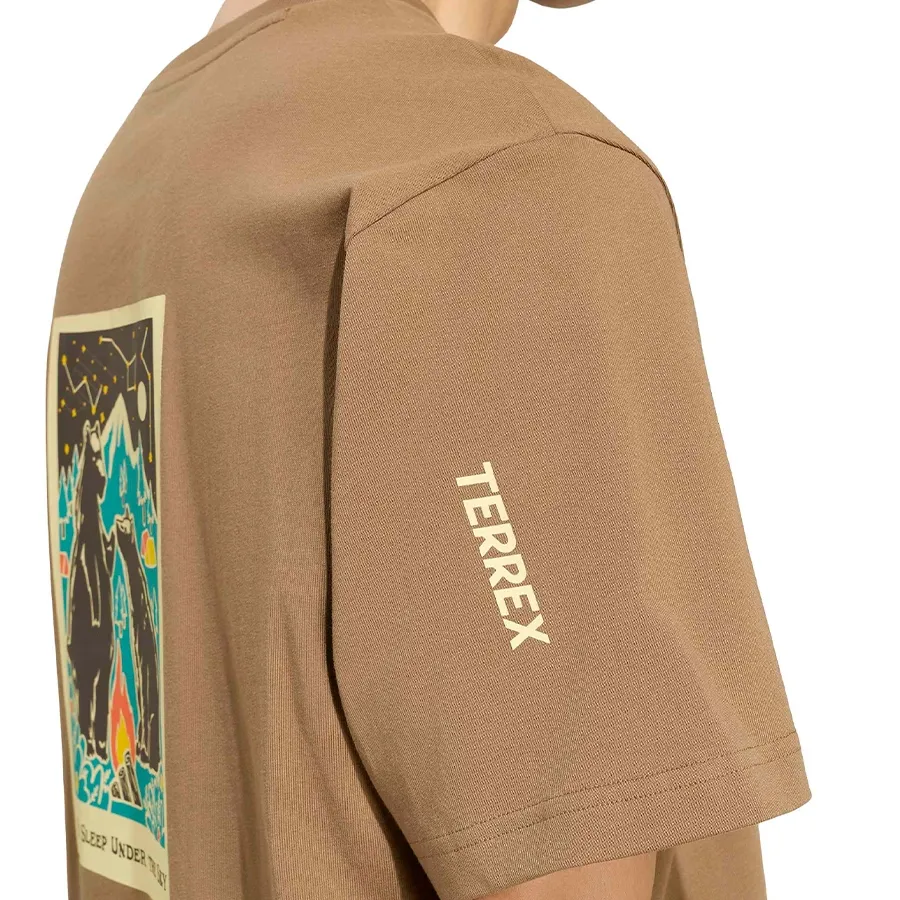 Imagen 5 de 6 de Remera adidas Graphic Terrex Camper-BEIGE