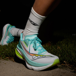 Saucony Endorphin Azura review