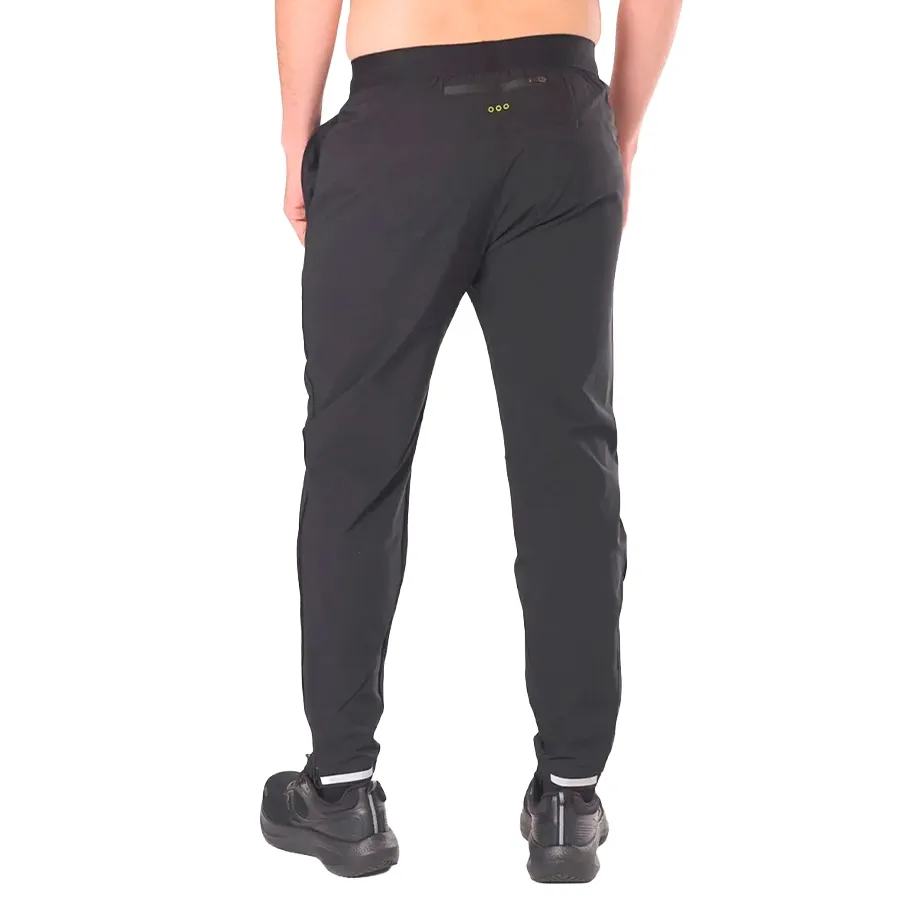 Imagen 1 de 5 de Pantalón Saucony Boston Woven-NEGRO