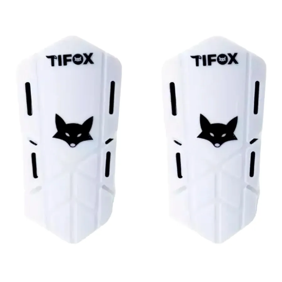 Imagen 0 de 1 de Canilleras Tifox Perfo Shinguards-BLANCO/NEGRO