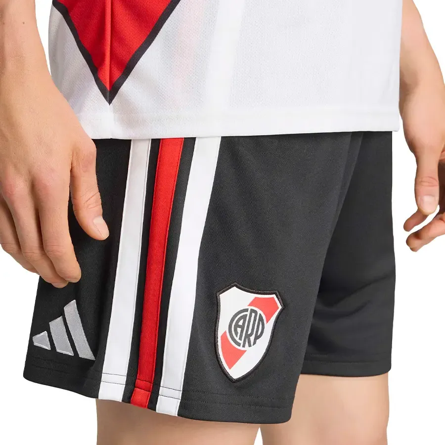 Imagen 3 de 5 de Short adidas River Plate Titular 26/27-NEGRO/ROJO/BLANCO