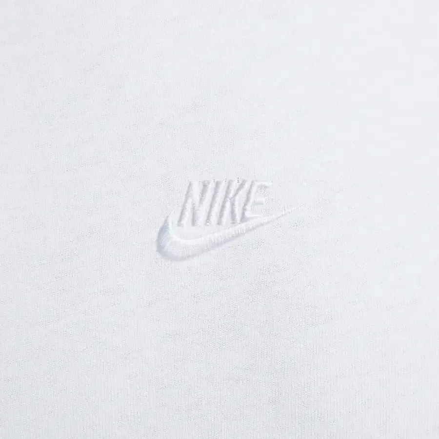Imagen 3 de 4 de Remera Nike Essentials-BLANCO