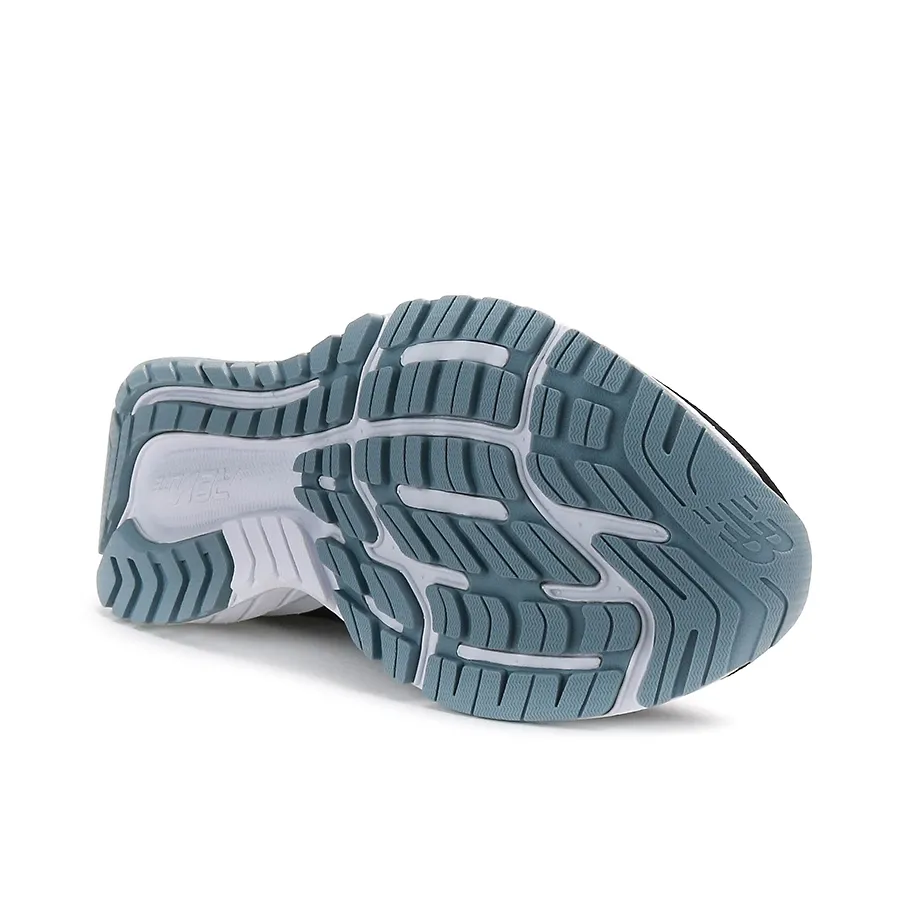 Imagen 3 de 4 de Zapatillas New Balance Fuelcore Sonic-NEGRO