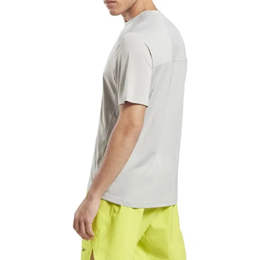 Imagen 2 de 3 de Remera Reebok Solid Athlete-GRIS