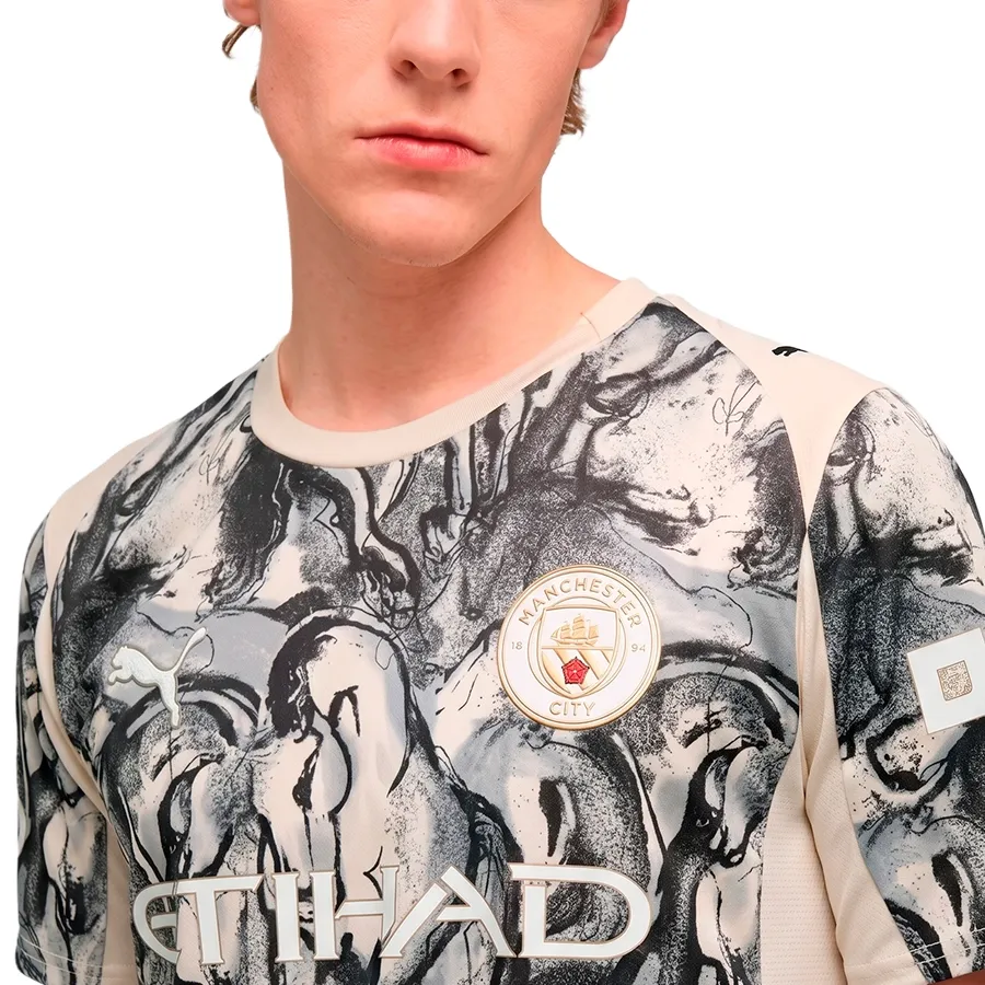 Imagen 4 de 5 de Camiseta Puma Manchester City Year of the Horse-CRUDO/NEGRO