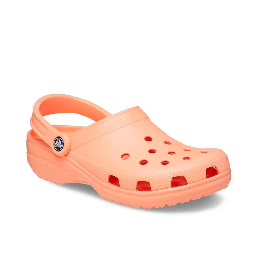 Imagen 1 de 6 de Sandalias Crocs Ojotas  Classic-SALMON