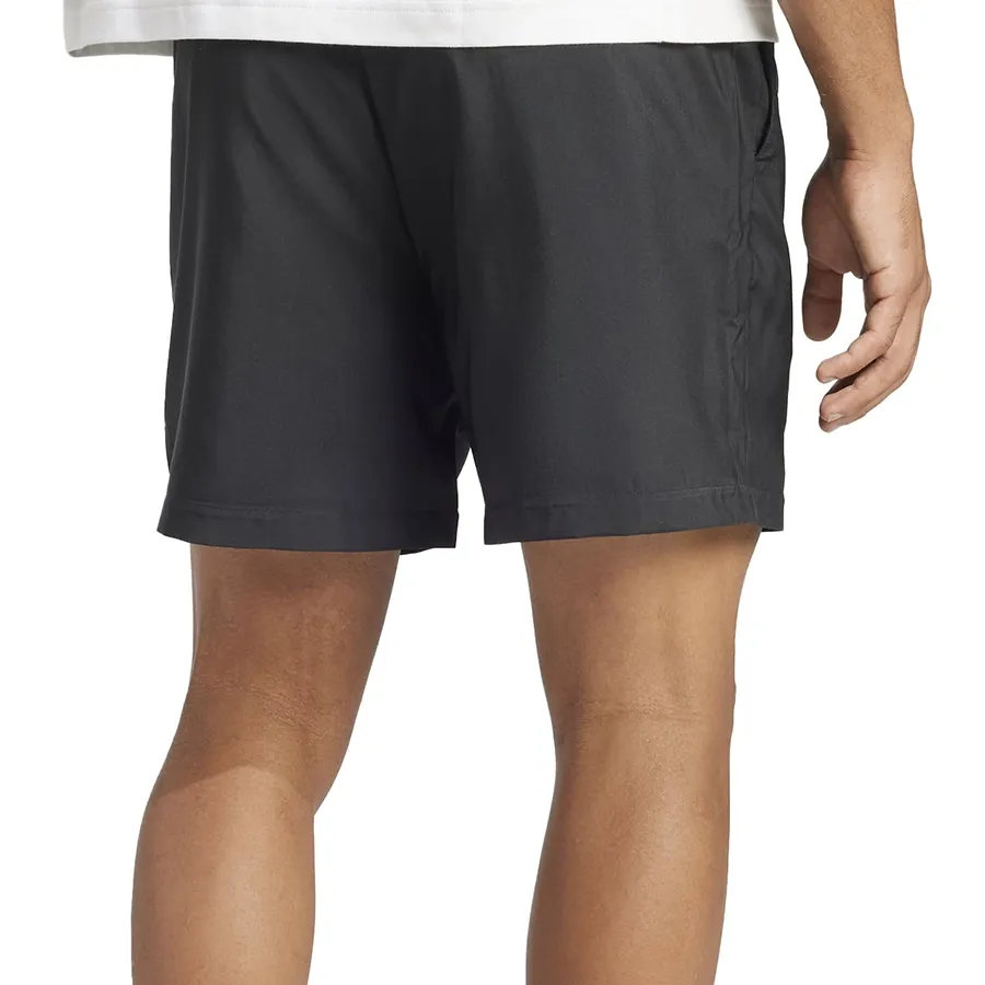 Imagen 2 de 5 de Short adidas Essentials Small Logo Chelsea-NEGRO/BLANCO