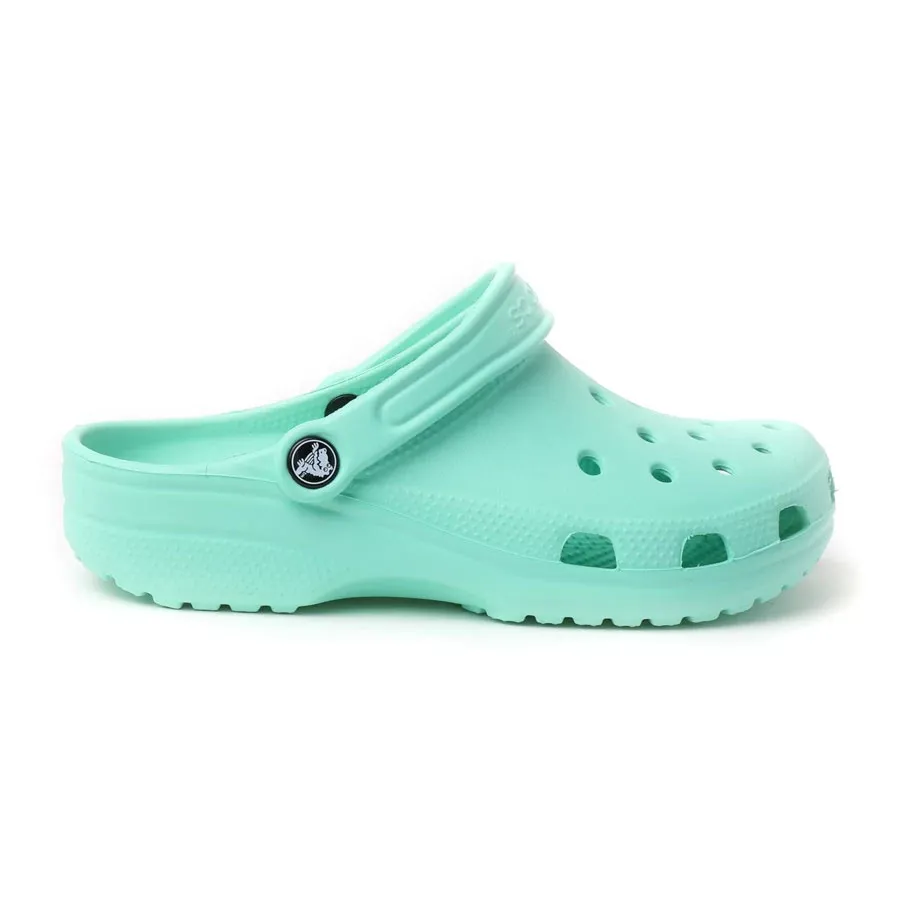 Imagen 4 de 5 de Ojotas Crocs Classic-AQUA