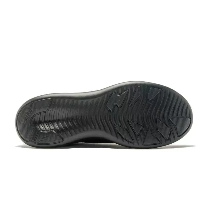 Imagen 4 de 5 de Zapatillas Fila Presence-NEGRO/GRAFITO/PLATA