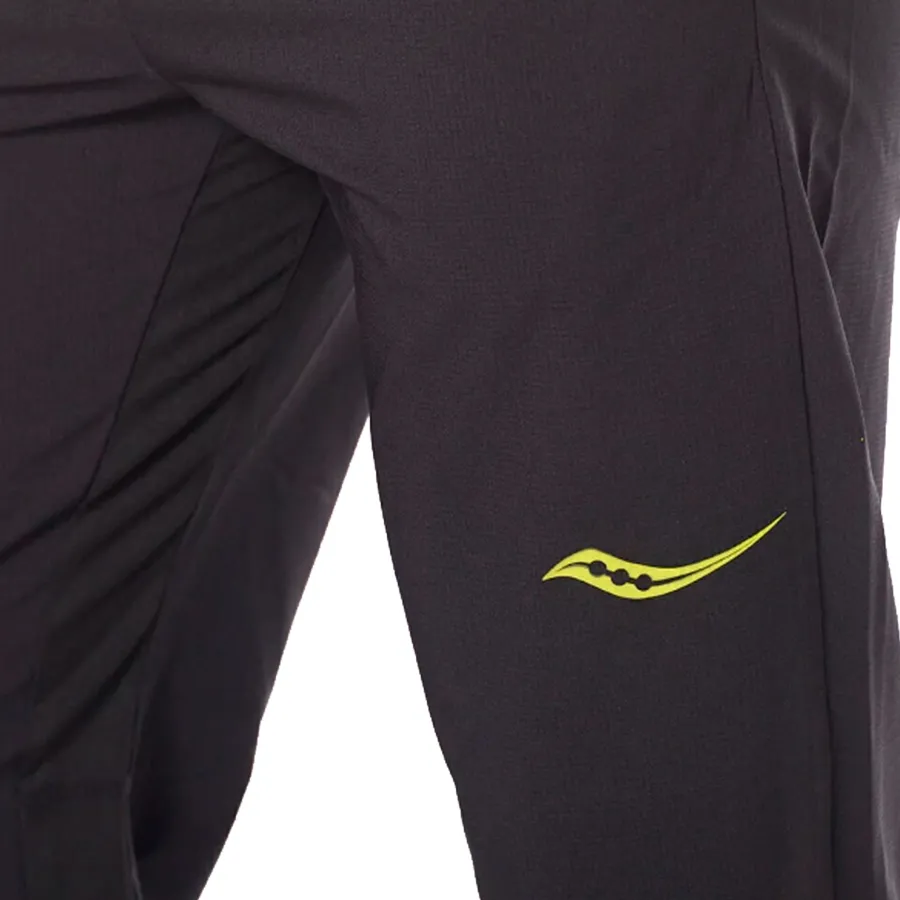 Imagen 3 de 5 de Pantalón Saucony Boston Woven-NEGRO