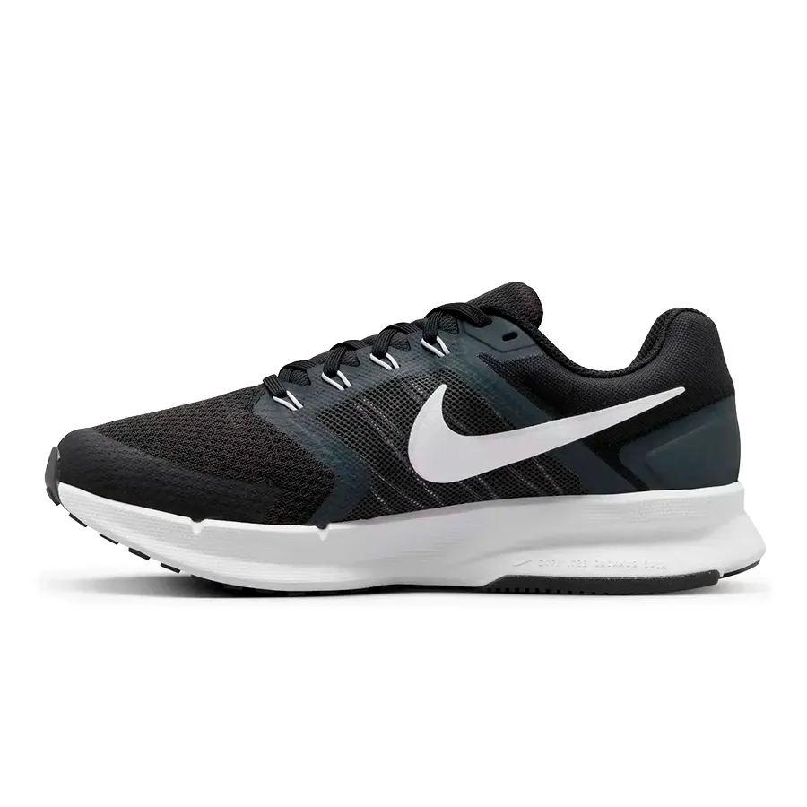 Imagen 2 de 7 de Zapatillas Nike Run Swift 3-NEGRO/BLANCO