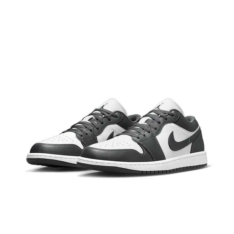 Imagen 1 de 7 de Zapatillas Nike Air Jordan 1 Low-GRIS/BLANCO