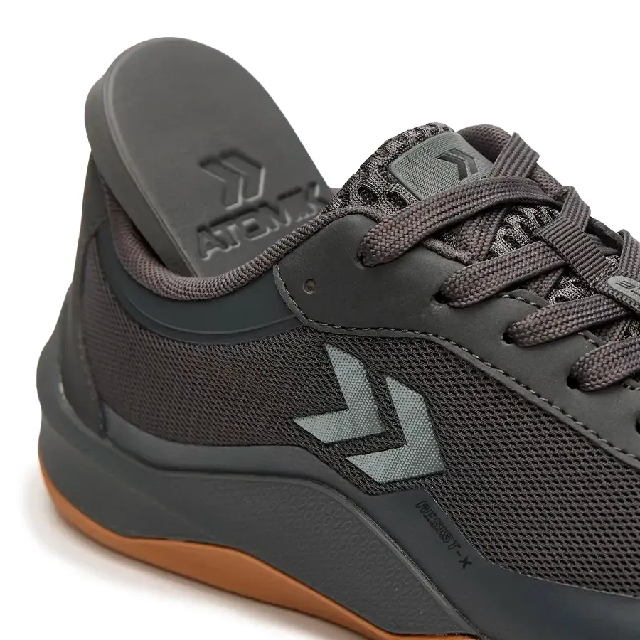 Imagen 7 de 9 de Zapatillas Atomik Coreforce-NEGRO/MARRON