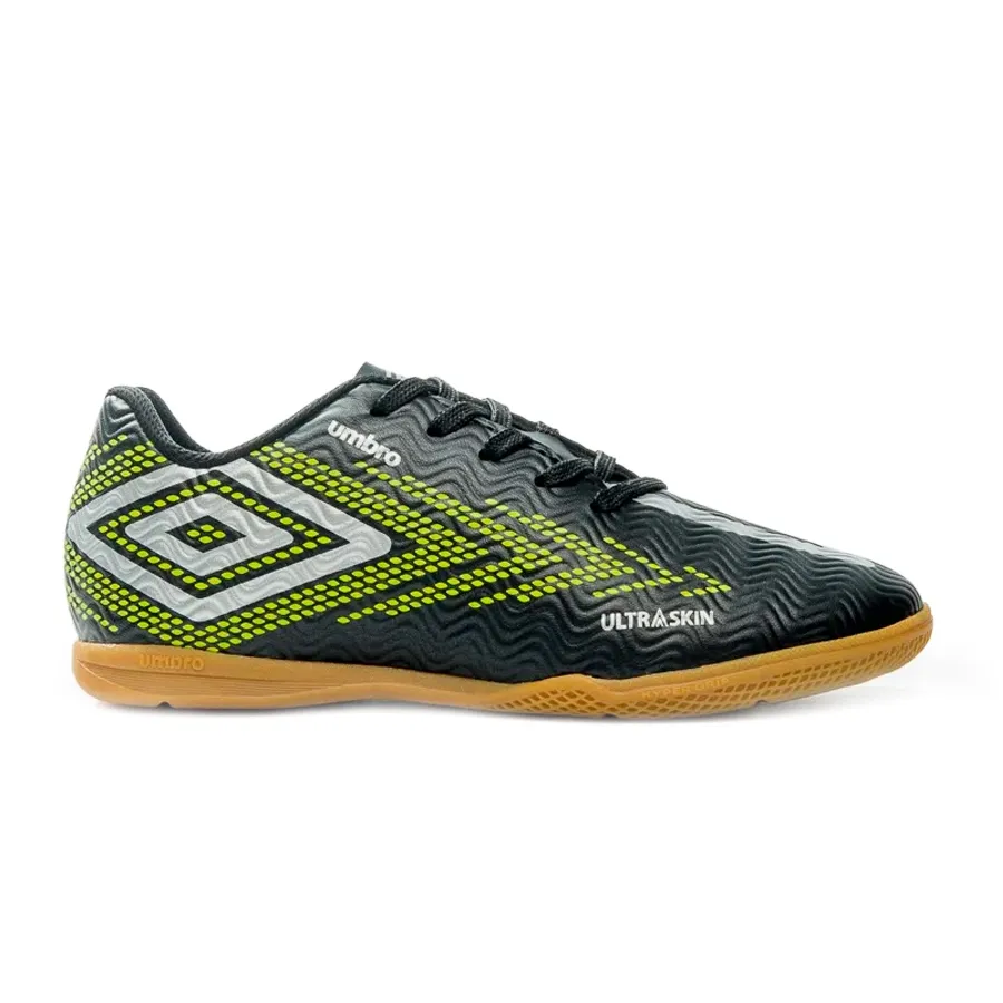 Imagen 0 de 6 de Botines Umbro Sala Ultraskin Jr-NEGRO/PLATA/LIMA