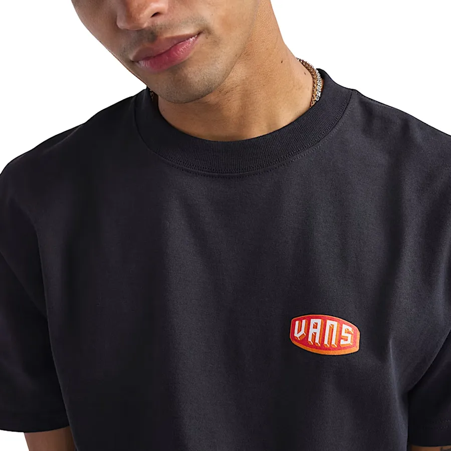 Imagen 3 de 4 de Remera Vans Raised Up-NEGRO