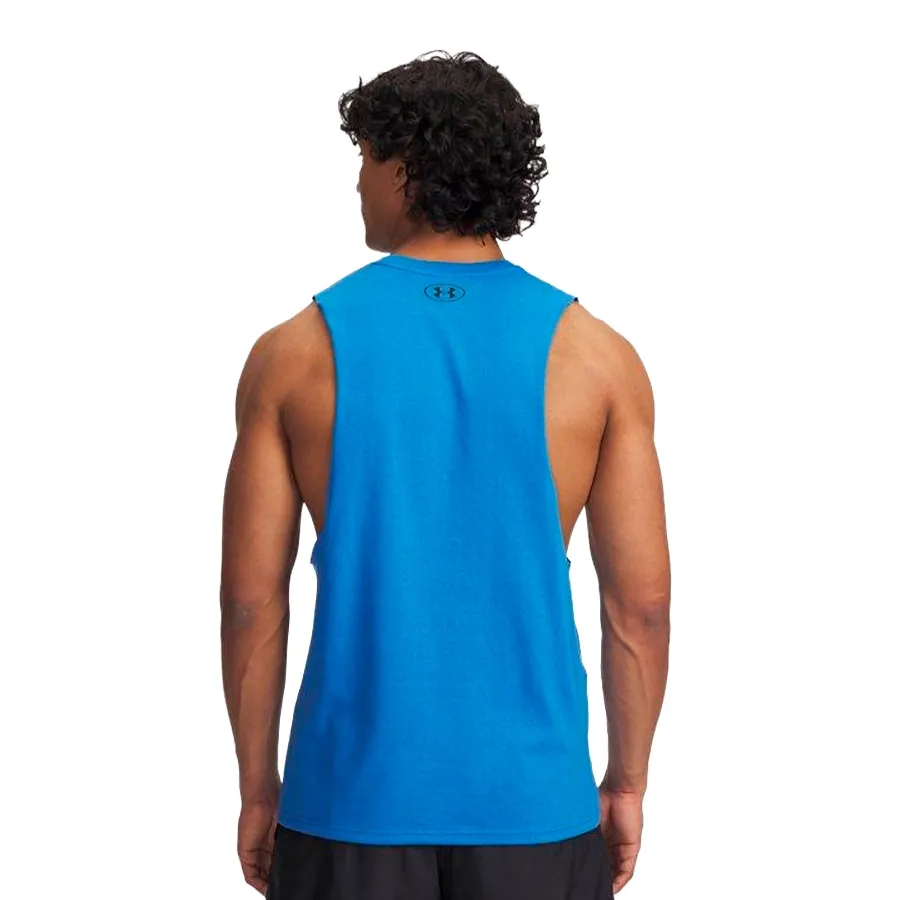 Imagen 1 de 3 de Musculosa Under Armour Left Chest Cut Off-CELESTE