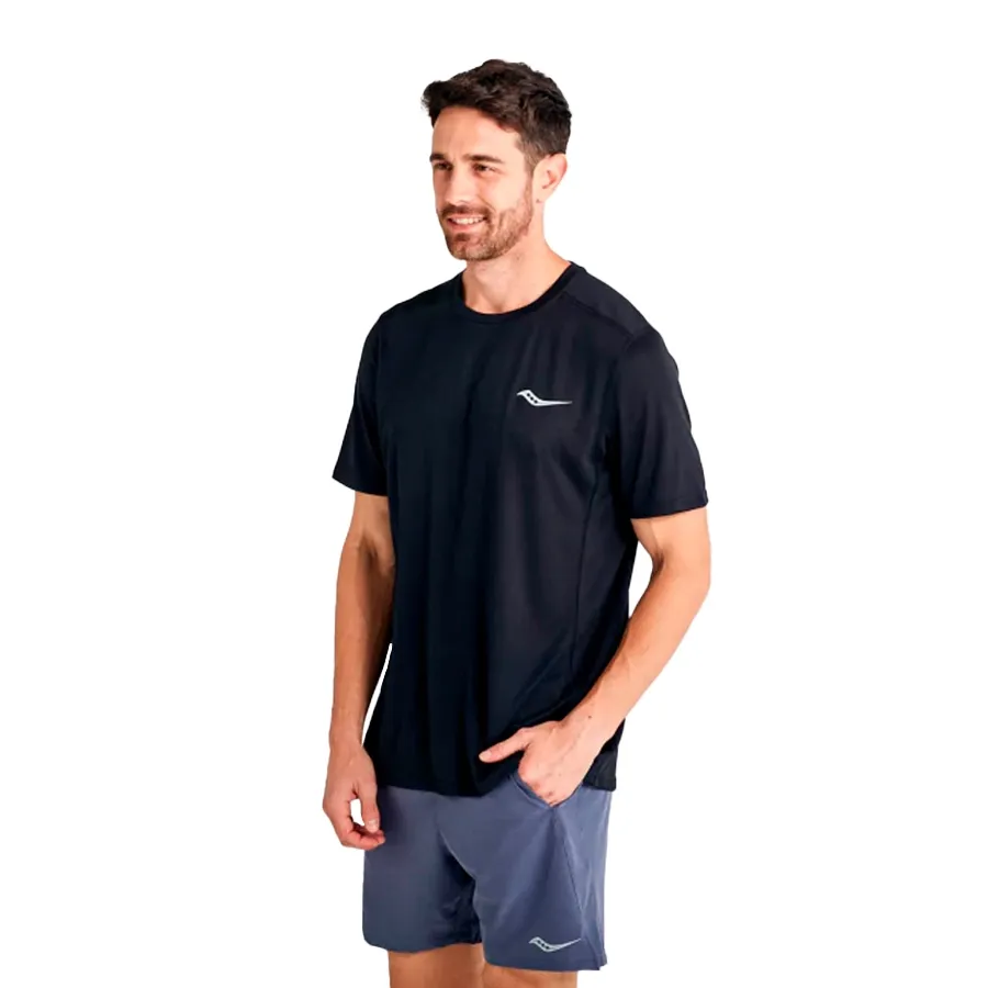 Imagen 1 de 4 de Remera Saucony Stopwatch-NEGRO