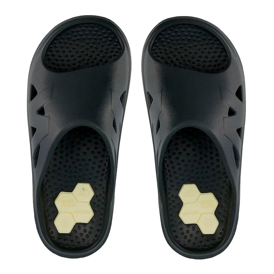 Imagen 0 de 4 de Sandalias New Balance Fresh Foam RCVRY Slide-NEGRO
