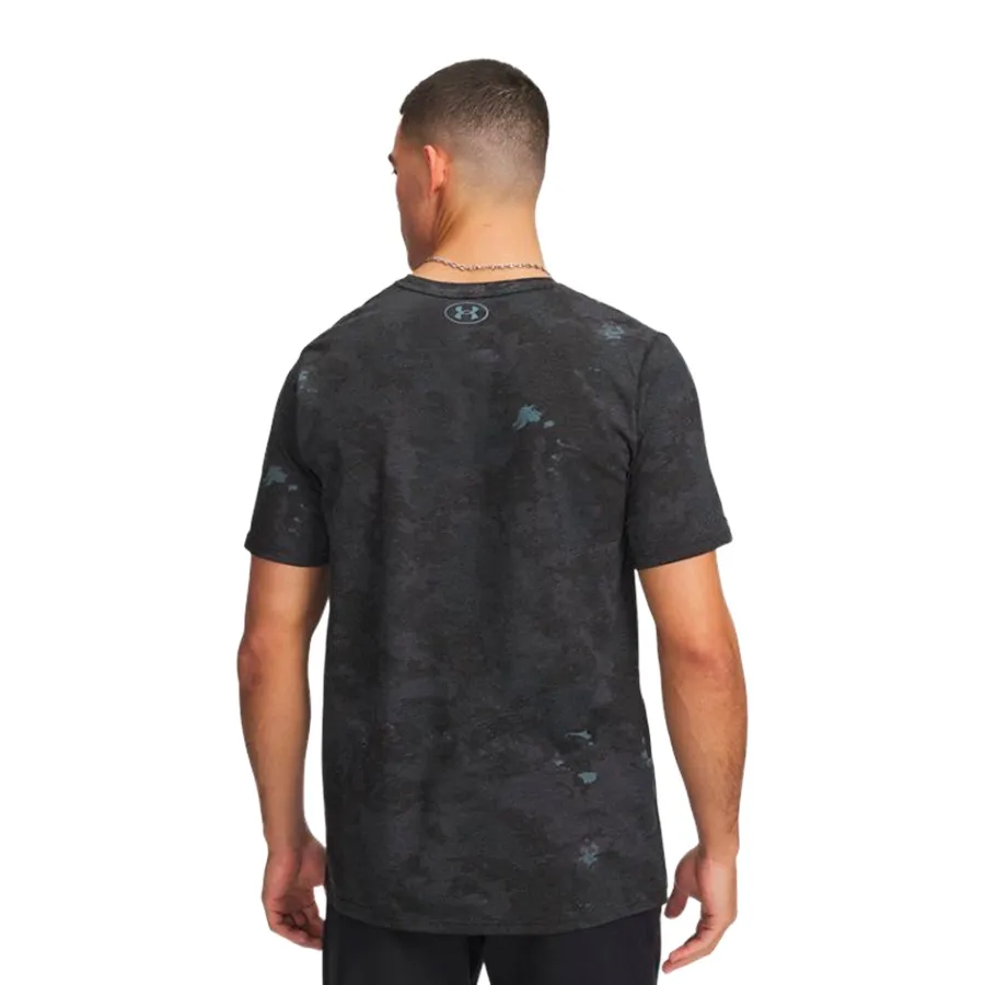 Imagen 1 de 3 de Remera Under Armour de Entrenamiento Project Rock estampada-GRAFITO/NEGRO