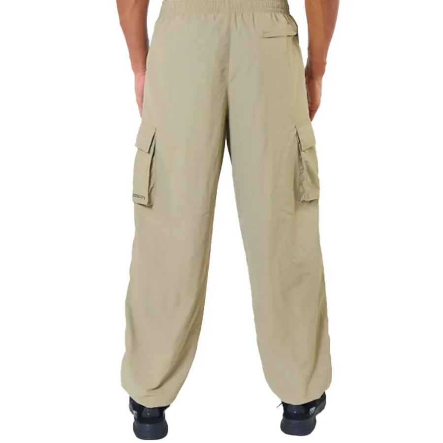 Imagen 1 de 4 de Pantalón Saucony Metro Parachute-BEIGE