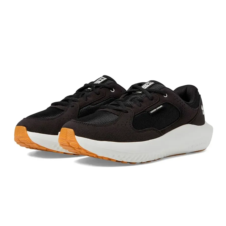 Imagen 1 de 6 de Zapatillas Under Armour Charged Versurge-NEGRO/BLANCO