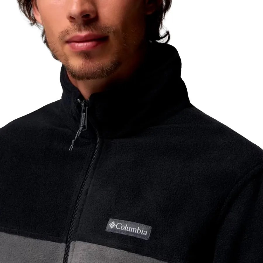 Imagen 4 de 6 de Campera Columbia Steens Mountain-NEGRO/GRIS