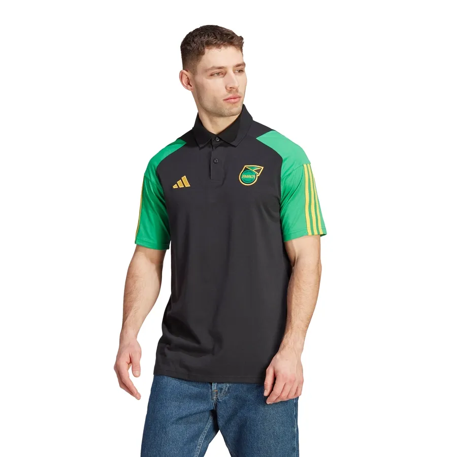 Imagen 1 de 5 de Remera adidas Chomba Tiro Jamaica 23-NEGRO/VERDE/AMARILLO