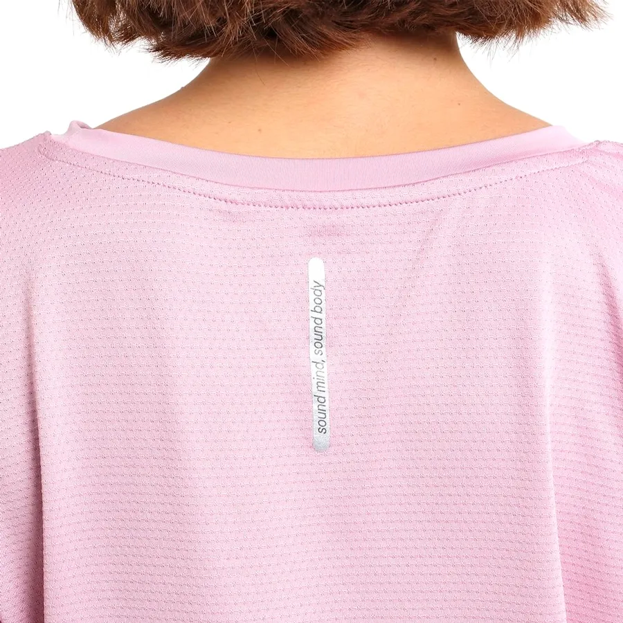 Imagen 4 de 6 de Remera Asics Crop-ROSA