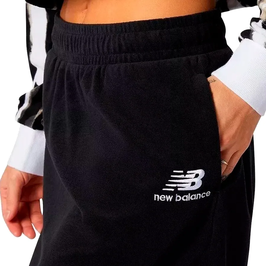 Imagen 3 de 4 de Falda Athletics Terry New Balance-NEGRO