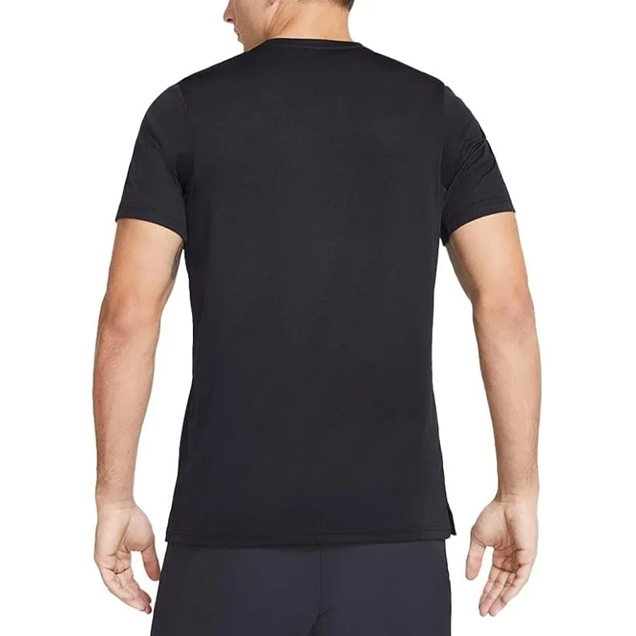Imagen 1 de 4 de Remera Nike Dri-Fit Superset-NEGRO