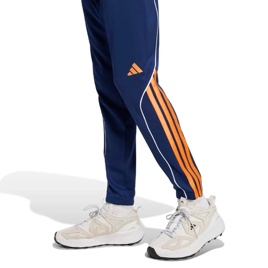 Imagen 6 de 7 de Conjunto adidas Deportivo 3 Stripes Stadium-MARINO/NARANJA