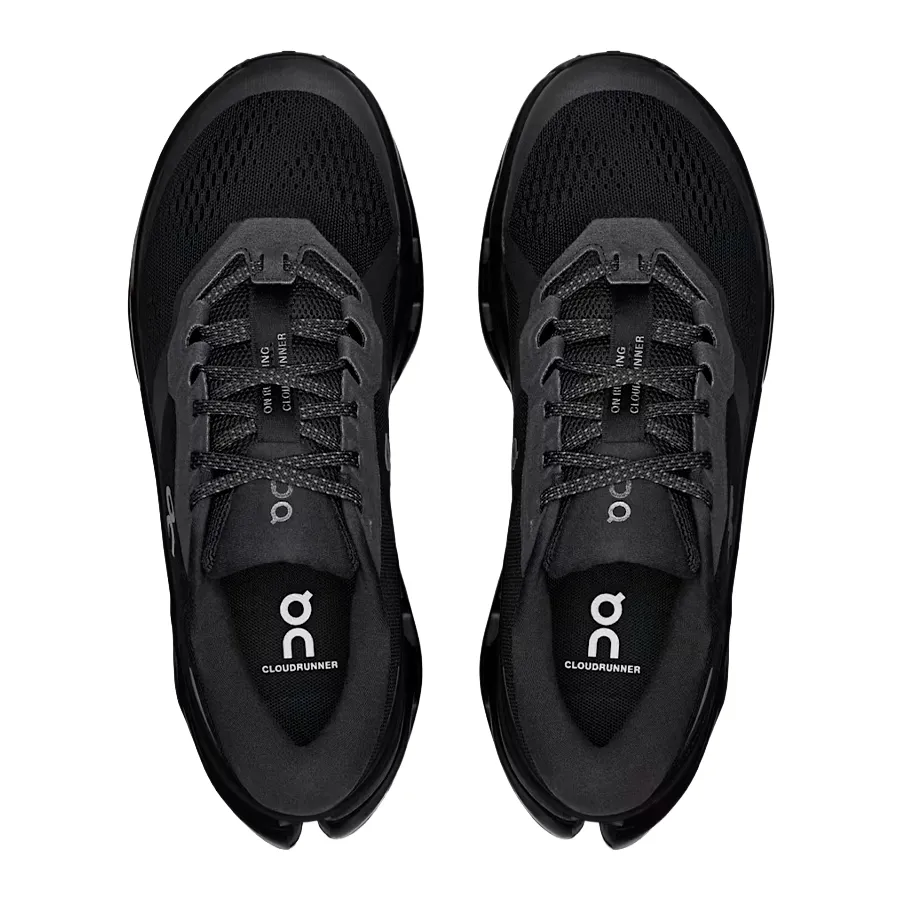 Imagen 3 de 6 de Zapatillas On Cloudrunner 3-NEGRO