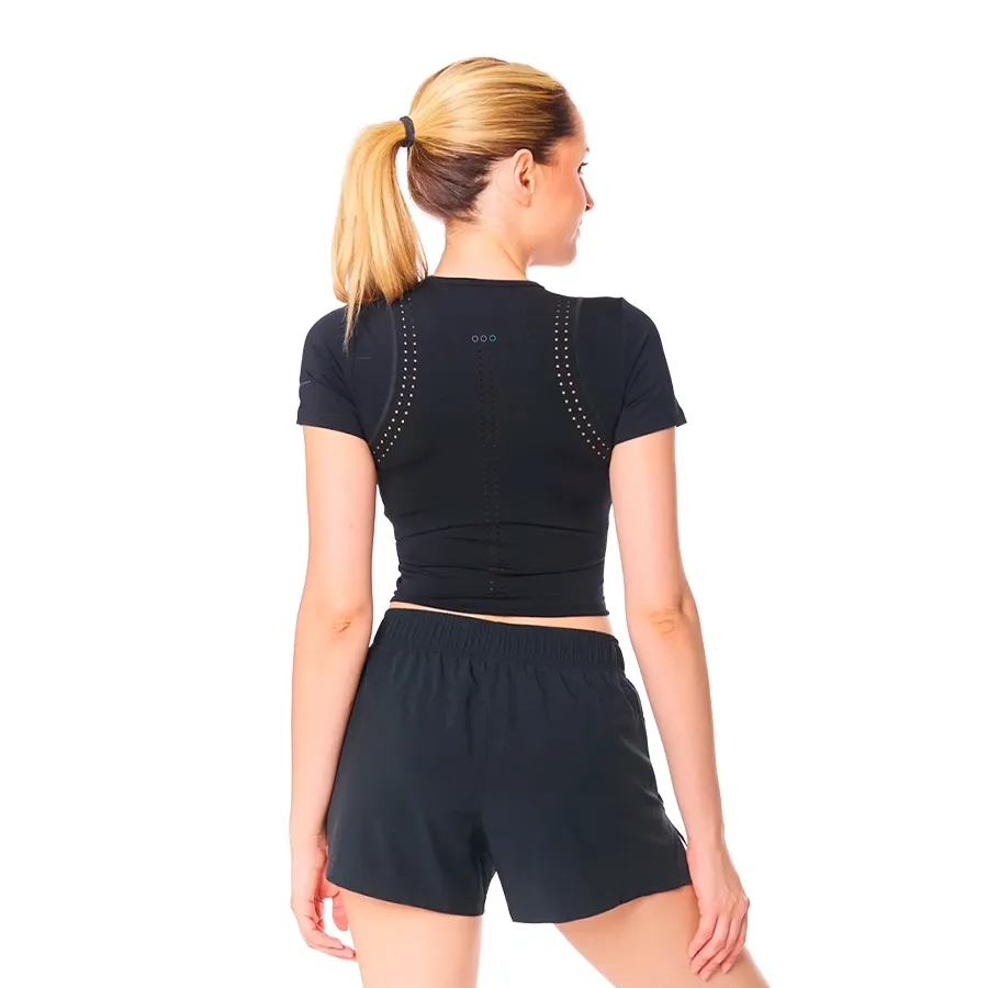 Imagen 2 de 3 de Remera Saucony Explorer TR-NEGRO