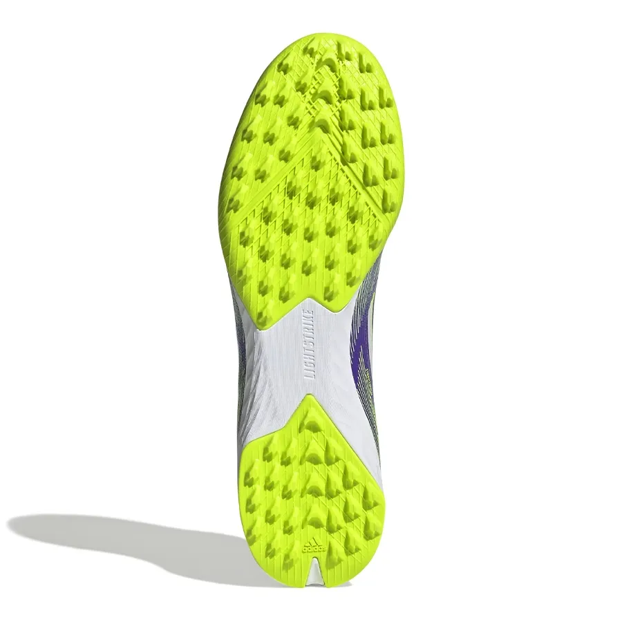 Imagen 4 de 7 de Botines adidas F50 Pro Tf-VIOLETA/BLANCO/VERDE FLUOR