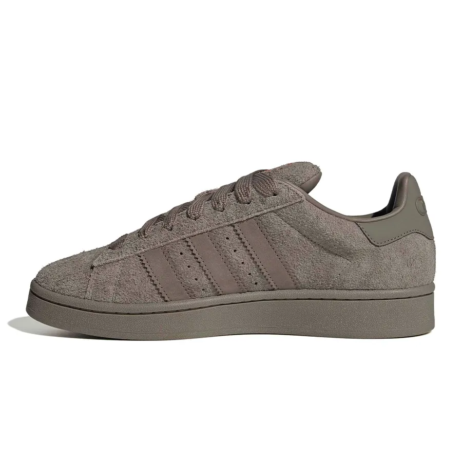 Imagen 2 de 7 de Zapatillas adidas originals Campus 00s Audi Revolut-MARRON