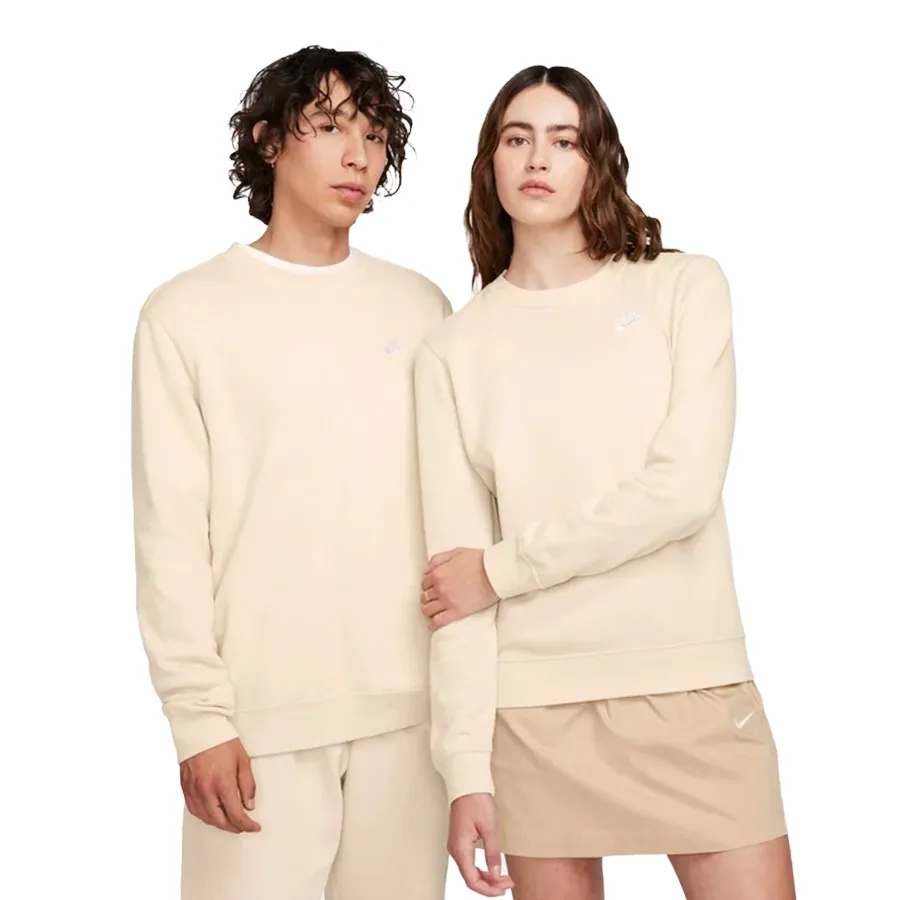 Imagen 0 de 4 de Buzo Nike NSW Sportswear Club Fleece-CRUDO