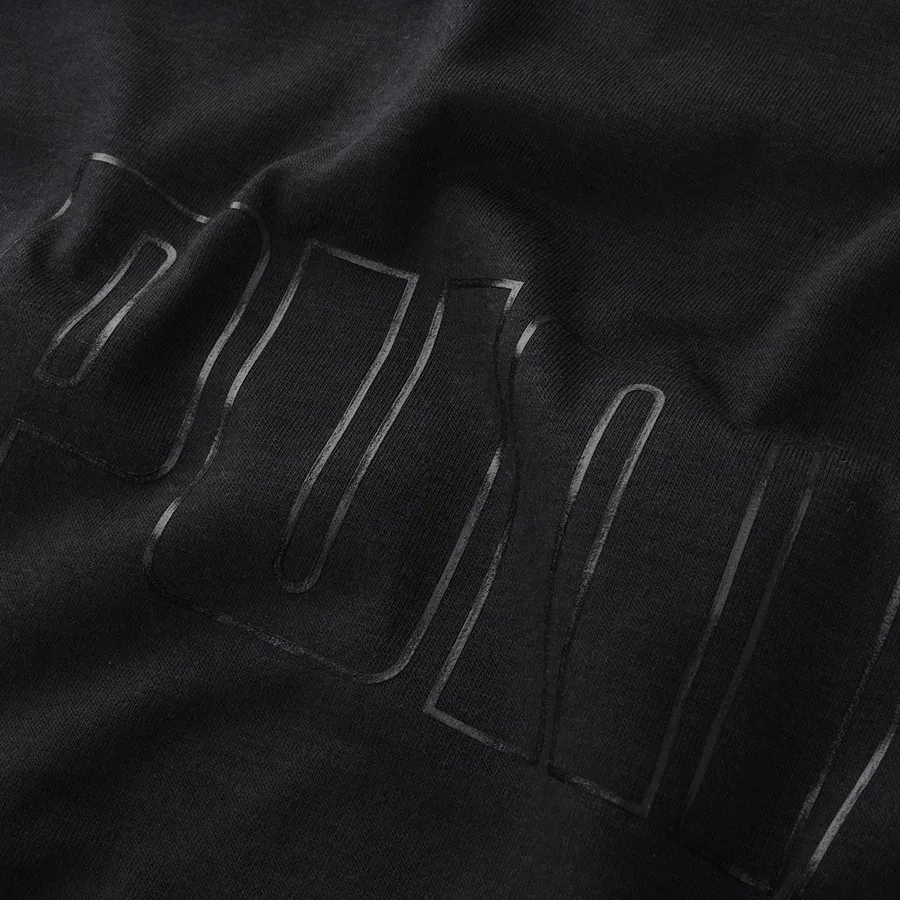 Imagen 2 de 4 de Remera Puma Safari Glam-NEGRO